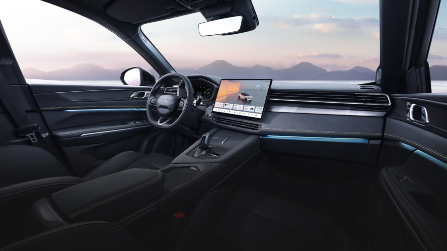 Lynk & Co 01